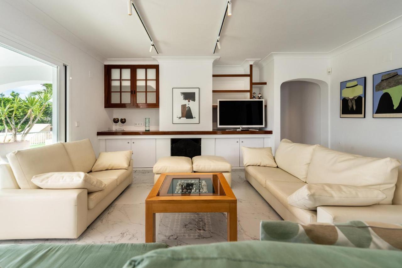 Villa Can Joan I - Fantastic Sunset Views And Family Friendly - ซานอันโตนิโอ ภายนอก รูปภาพ