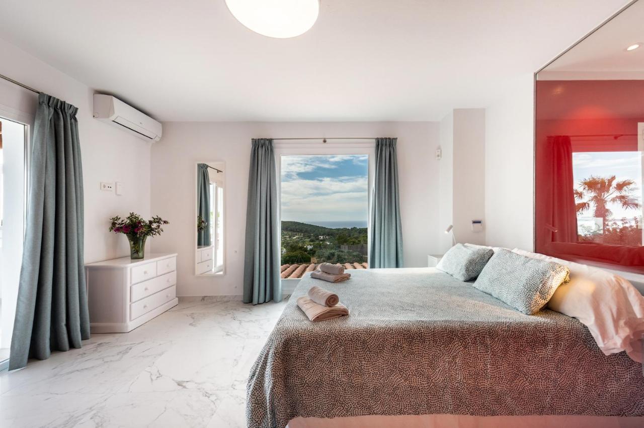 Villa Can Joan I - Fantastic Sunset Views And Family Friendly - ซานอันโตนิโอ ภายนอก รูปภาพ