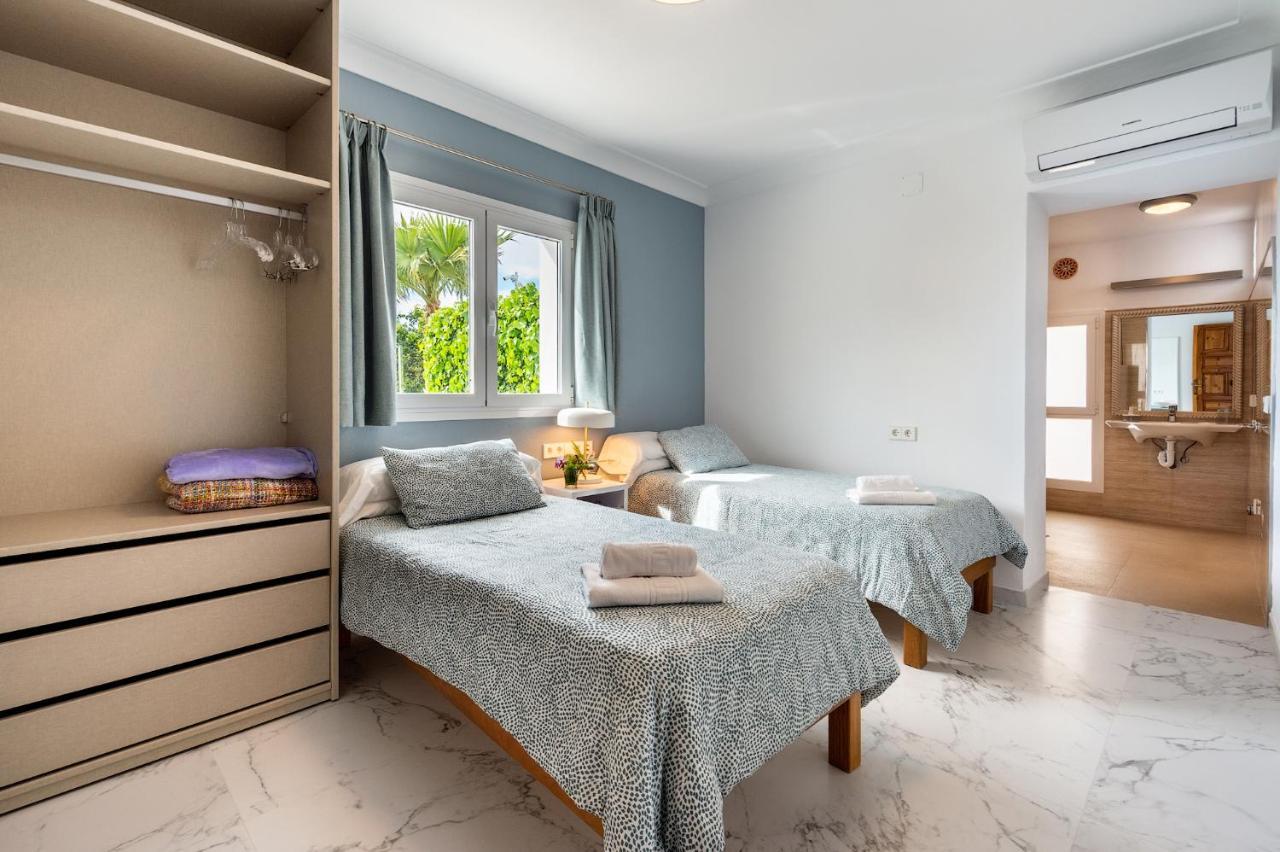 Villa Can Joan I - Fantastic Sunset Views And Family Friendly - ซานอันโตนิโอ ภายนอก รูปภาพ