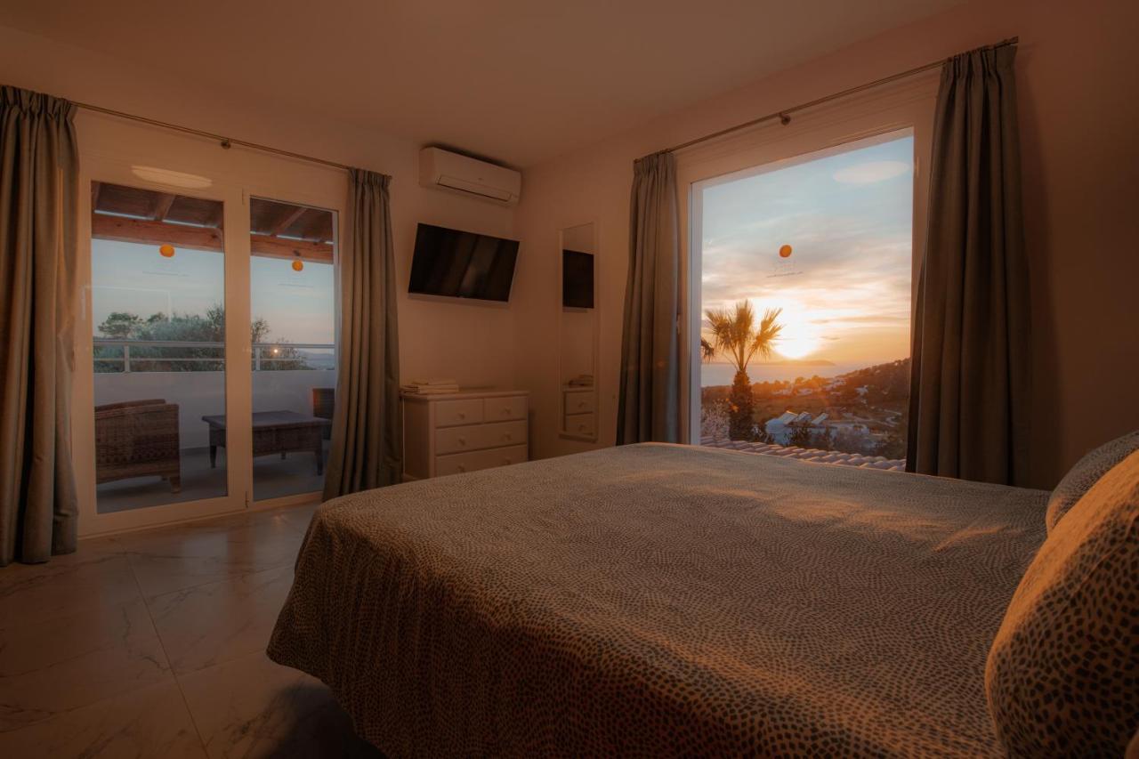 Villa Can Joan I - Fantastic Sunset Views And Family Friendly - ซานอันโตนิโอ ภายนอก รูปภาพ