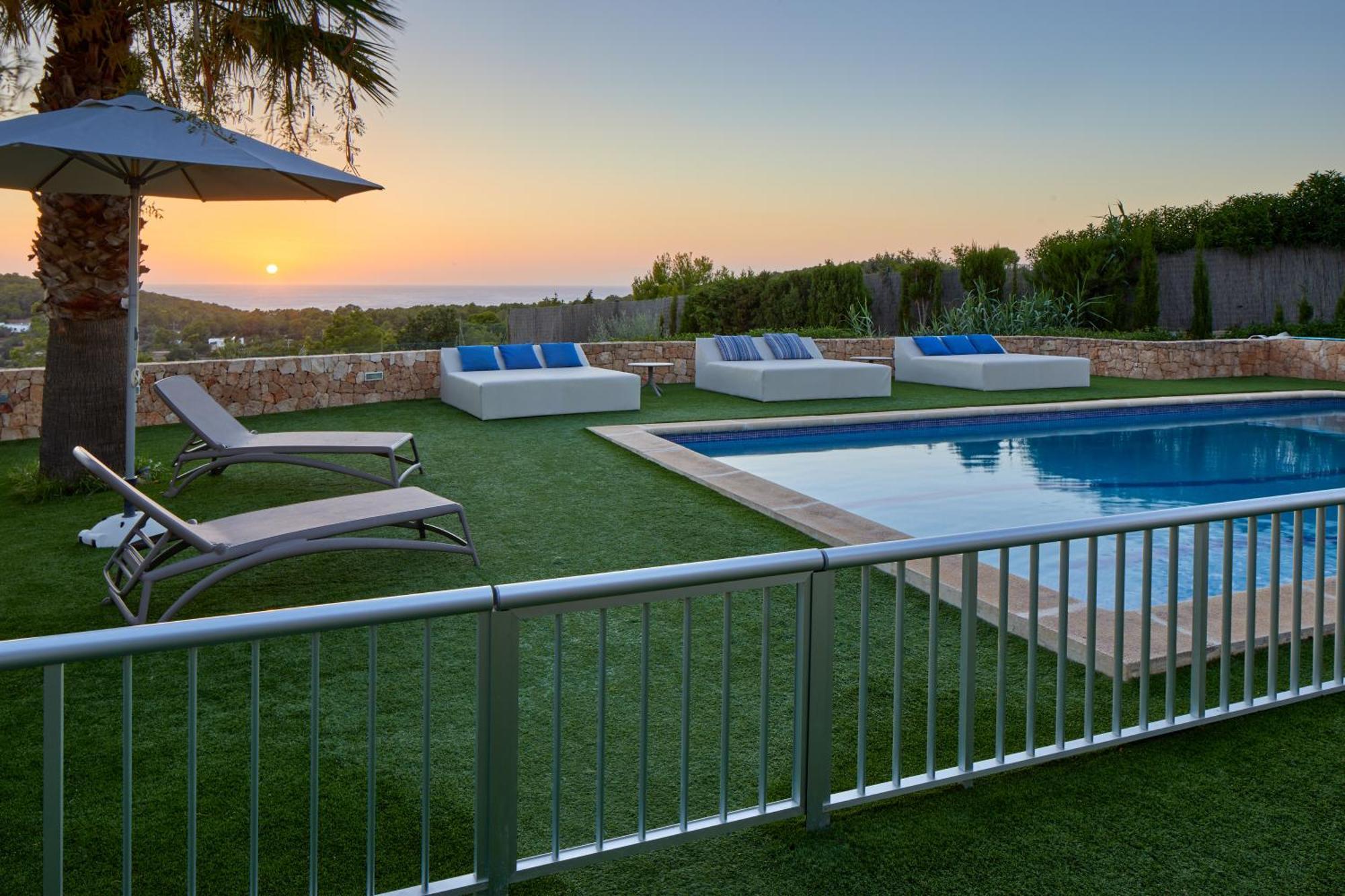 Villa Can Joan I - Fantastic Sunset Views And Family Friendly - ซานอันโตนิโอ ภายนอก รูปภาพ